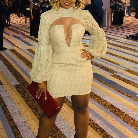 SHOWSTOPPER!! Oversize sleeve mini - Picture 2 of 4